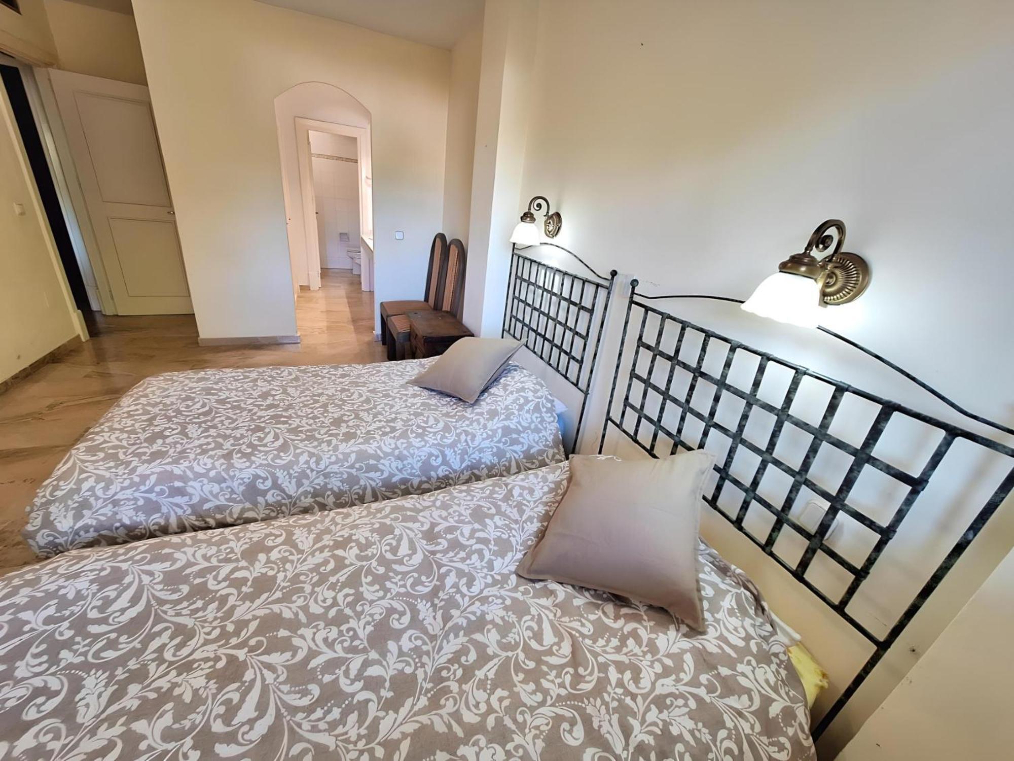 Gorgeous 2Br Apt. W/ Mountain View Puerto Banus Марбелья Экстерьер фото